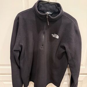 The North Face Men's Black Half Zip